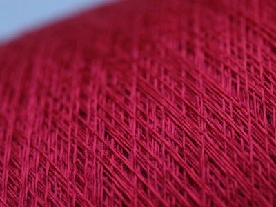 S53 (40€/kg) 1200g VALETTA-LUX EFFEKTWOLLE RUBIN-ROT SEIDENGLANZ (16) Zwirn Wool - Bild 1 von 3