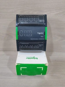 Schneider Electric SmartX Controller UI-8/DO-FC-4 I/O Module P/n:SXWUI8D4X10001 - Picture 1 of 9