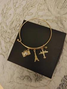 Pulsera Globetrotter Avon Precious Charms Favoritos de Verano - Imagen 1 de 2