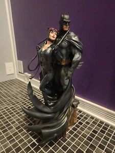 Sideshow Batman/Catwoman Diorama 'Statue. Mint. 747/1500 - Picture 1 of 9