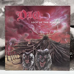 DIO - LOCK UP THE WOLVES LP EX-/EX 1987 HOLLAND VERTIGO - 832 530-1 - Bild 1 von 7