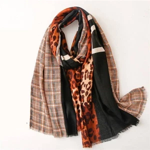 Handgefertigte Schals - Bild 1 von 2