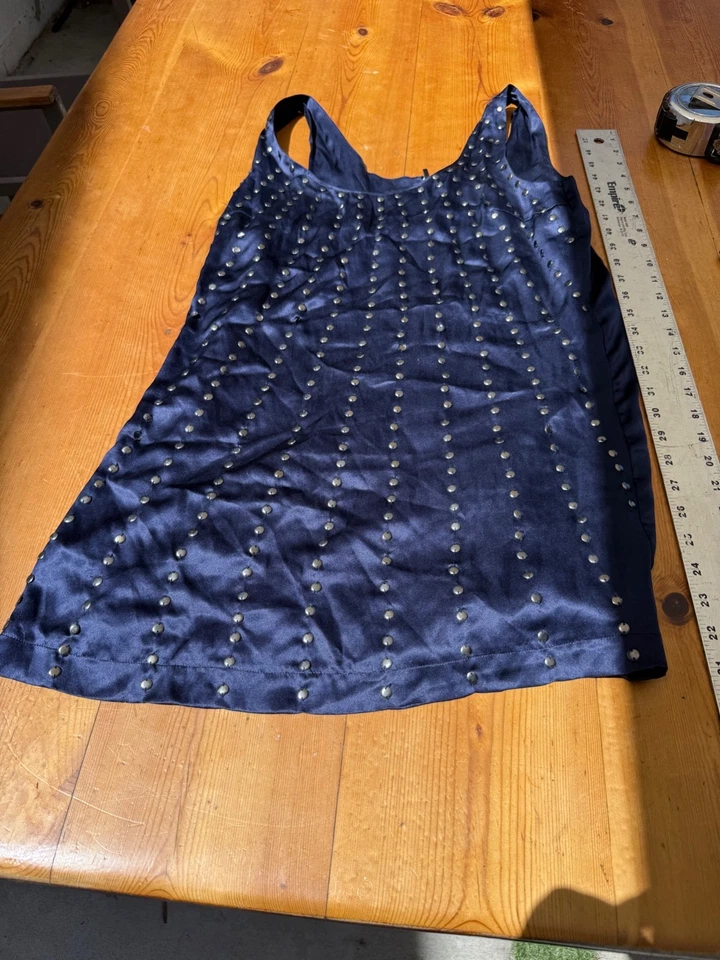 Blusa sin mangas transparente formal 100 % seda Twenty One con lentejuelas, pequeña f15 Foto 1 de 4