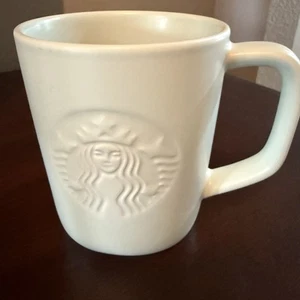 Starbucks Mint 2023 Recycled Ceramic Siren Mug, Triangular Bottom, 16 oz - Bild 1 von 12
