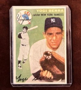 Tarjeta de papel Sports Illustrated Topps 1954 vista previa inserción #50 Yogi Berra casi nueva - Imagen 1 de 2