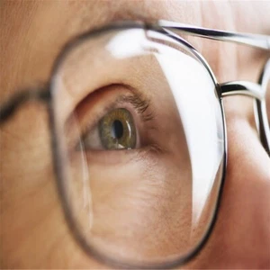 Customed Eyeglass Services - Picture 1 of 4