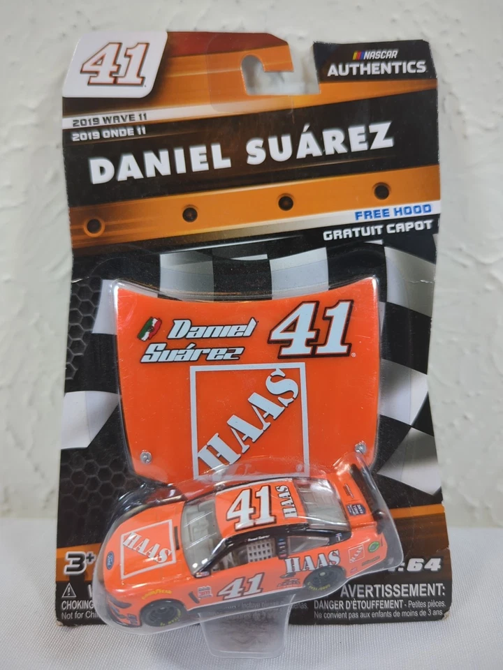 Daniel Suarez 2019 Wave 11 NASCAR Authentics Haas Auto Mustang Throwback 1 64
