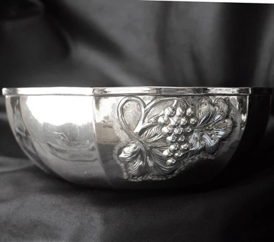 Vintage 800 Plata 6 Lobed Bowl Uvas Repousse Italia Foto 1 de 4