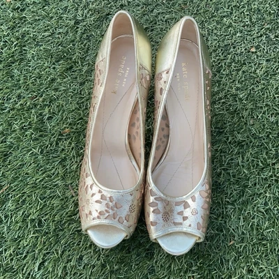 Kate Spade Shoes Womens Size 8.5 Gold Heels - Image 1 of 4