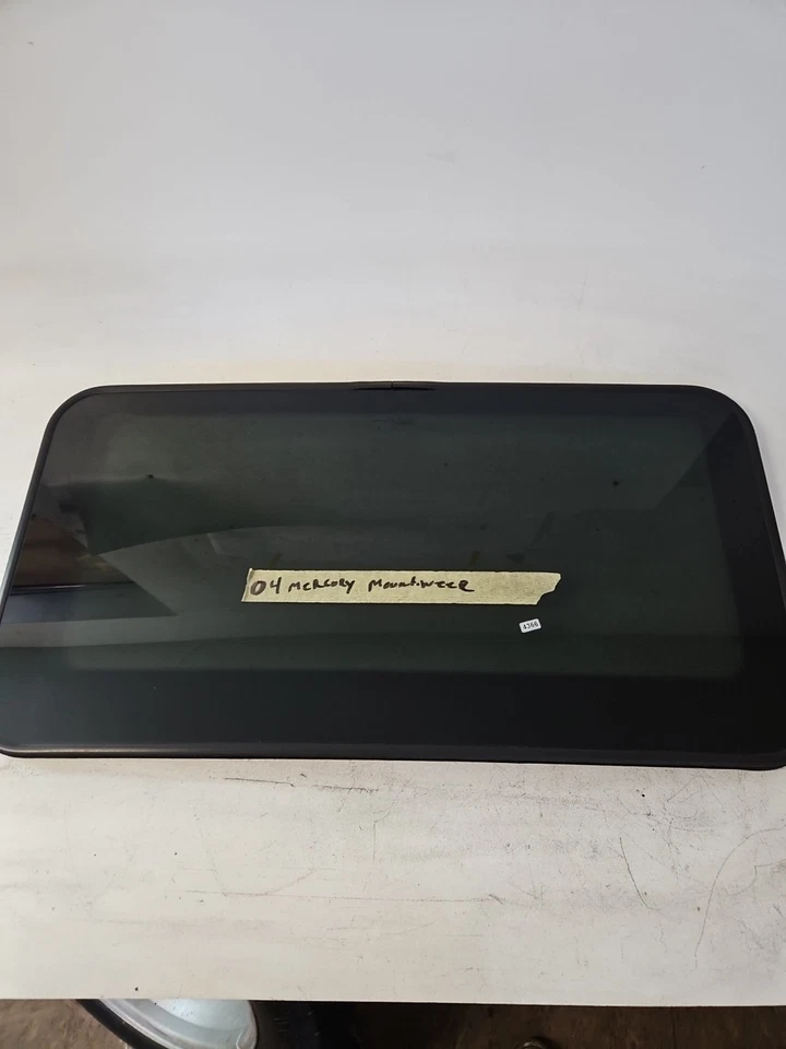 1995-2005 Ford Explorer  Mountaineer OEM SUN ROOF SUNROOF GLASS - Image 1 of 4