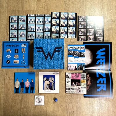 Weezer Weezer 3 x CD Deluxe 30th Anniversary Edition Blue Album Ltd Edition 2024 - Bild 1 von 4