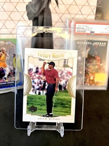 ⭐️ TARJETA DE NOVATO TIGER WOODS 2001 UPPPER MACK VICTORY MARCH #151 A RADIOCONTROL GOLF CABRA - Imagen 1 de 2
