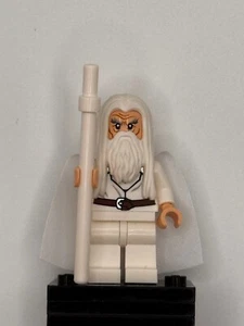 LEGO Lord of the Rings Gandalf the White minifigure (lor063) from set 79007 - Picture 1 of 2