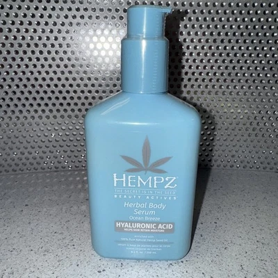 Hempz Vacation Minis Trio: Ocean Breeze Moisturizer, Herbal Body Serum, Lip Mask - Image 1 of 2