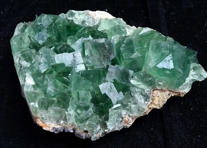 878.5g NATURAL Beauty Green Cubic FLUORITE Crystal Mineral Specimen/China - Picture 1 of 9