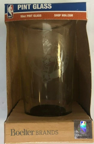 Boston Celtics 16 oz Etch Logo Pint Glass 16oz (1 Pint Glass) Cover
