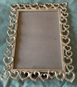Fetco 4x6 Picture Frame Open Hearts w/Crystals Silver Like Wedding Love - Picture 1 of 3