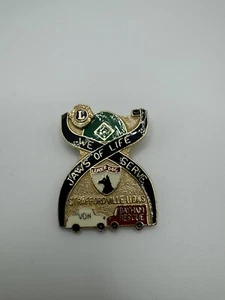 SPILLA VINTAGE LIONS CLUB STAFFORDVILLE - Foto 1 di 2