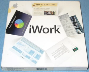 Apple iWork 08 Keynote Pages Numbers Full Retail Universal Install 2-User GREAT - Picture 1 of 9