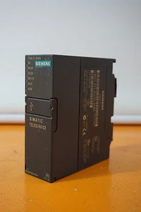 Siemens Simatic S7 6ES7 972-0CC35-0XA0 - Foto 1 di 1