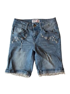 Girl's Size 10 Shorts Light Blue Denim Bermuda Shorts with Lace - Picture 1 of 6