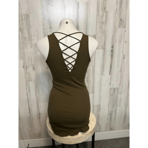 VETEMENTS Abito design schiena verde Ambiance