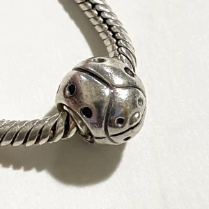 Auténtico Pandora Lady Bug Charm 790135 - RETIRADO - Imagen 1 de 4