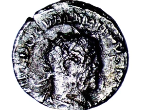 Valerian I 253-260AD. AR Silver Antoninianus (Double Denarius) #137 - Picture 1 of 4