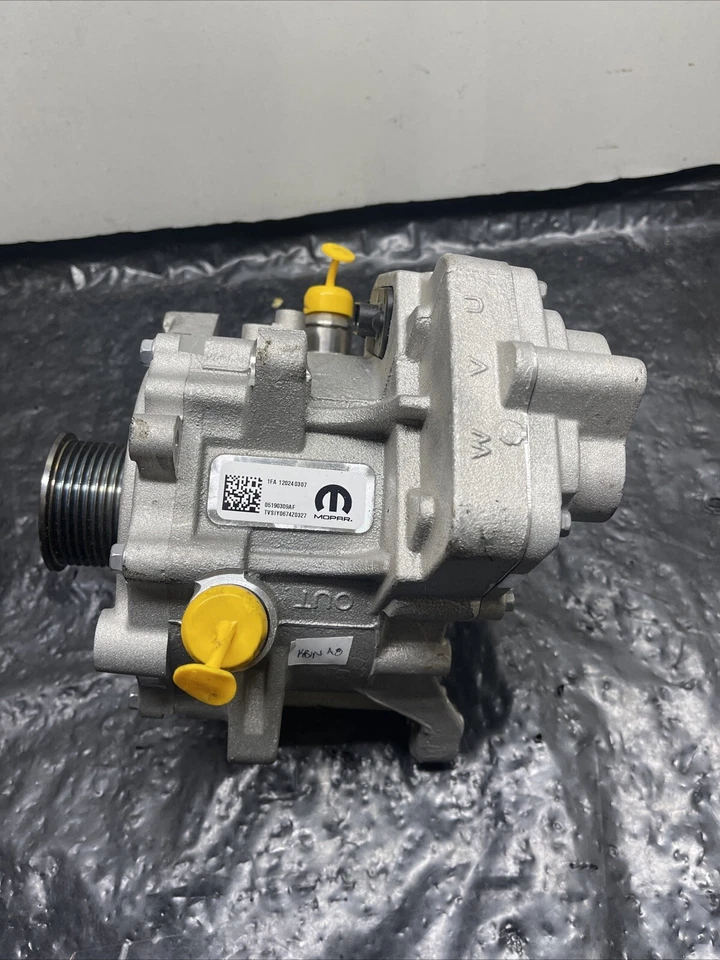 2022+ Jeep Grand Cherokee 2,0 L motor eléctrico alternador generador original OEM Foto 1 de 4