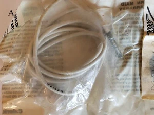 07491205 RANGE TOP BURNER IGNITER BRAND NEW CALORIC OEM PART - Picture 1 of 3