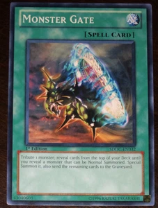 Monster Gate SDDC-EN032 Dragons Collide Deck 1st Edition Spell Near Mint NEW x1 - Picture 1 of 2