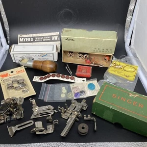 Vintage Nähmaschine Aufsätze Zubehör Teile Lot - Bild 1 von 12