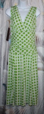 Vestido George® Verde Estampado Geométrico Elastizado Acampanado Acanalado Cuello en V - Talla S (4/6) Foto 1 de 4