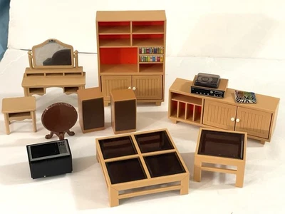 Vintage Tomy 11 Piece Smaller Homes Dollhouse Furniture Living Room Record TV - Image 1 of 4
