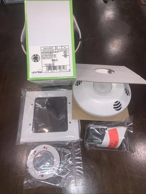LEVITON #O2C10-MDWOccupancy Sensor, 1000 sq. ft., 800 w/120 VAC, 2P - Image 1 of 3