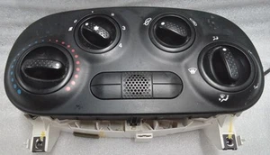 2012-2017 Fiat 500 Heater Controls Black Face Plate 52807 C 68100262AA - Picture 1 of 12