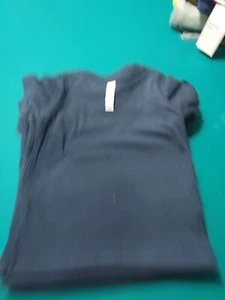 Pelli di coniglio bambini taglia 2 magliette blu tinta unita 2 in confezione - Foto 1 di 7