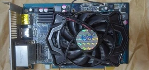 Sapphire AMD Radeon Graphics Card HD 5670 Junk - Picture 1 of 7