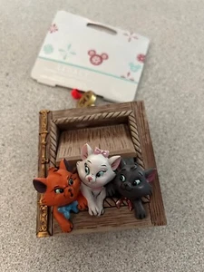 Sketchbook Disney Aristocats Ornament - Picture 1 of 5