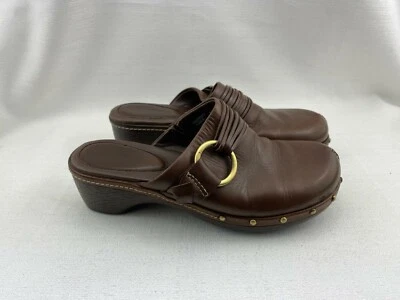 Никелевые женские сабо Vance размер 7 1/2 M коричневые кожаные без застежек с заклепками Mule - Изображение 1 из 4