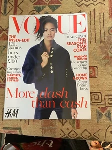 Vogue Magazine Insert November 2013 - Foto 1 di 5