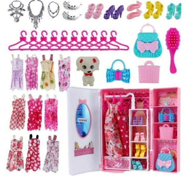 Closet Boneca Barbie com Caixas de Sapato - Guarda roupa