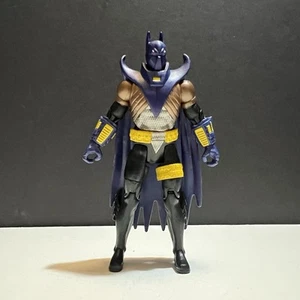 "Figura de acción Mattel DC Multiverse Arkham Origins Knightfall Batman 4""" - Imagen 1 de 7
