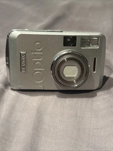 Pentax Optio 33LF 3.2MP Digital Camera Silver - Won't Power on - Picture 1 of 3
