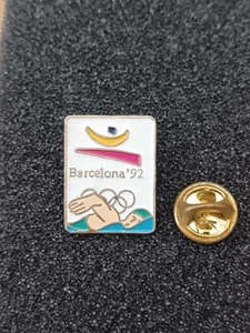  PIN'S Pins Pin  Enamel 57 JO Barcelone 92 OLYMPIQUE 1992 "Natation Barcelona"  - Picture 1 of 2