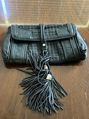 Cartera para mujer Zac Posen, negra, 10X6 Foto 1 de 3