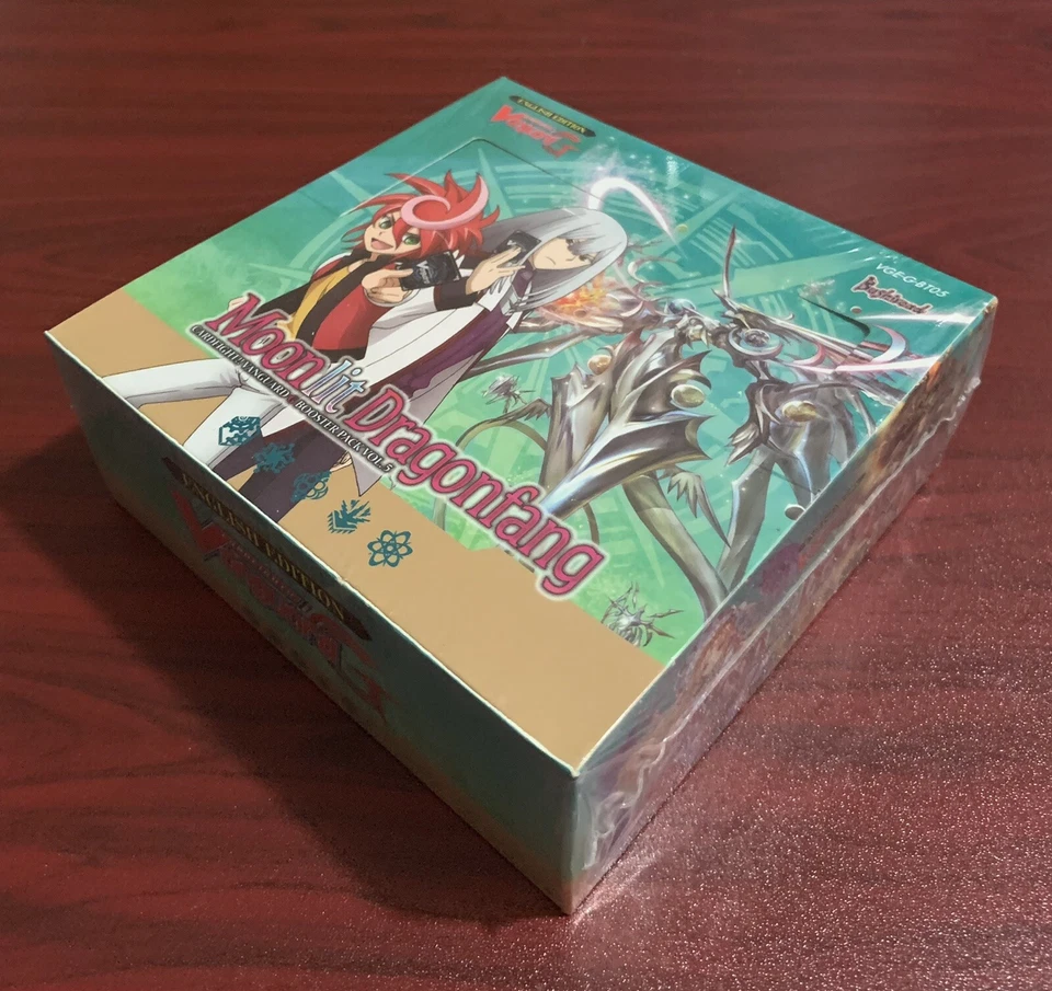CARDFIGHT VANGUARD VGE-G-BT05 MOONLIT DRAGONFANG ENGLISH BOOSTER BOX (30 PACKS) - Image 1 of 4