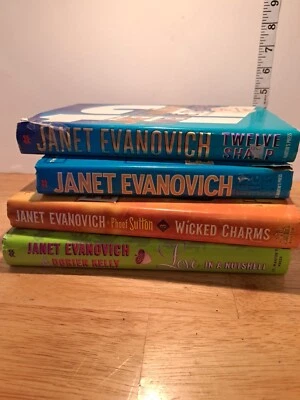 LOT of 4 Janet Evanovich Books Stephanie Plum 10 Big Ones 12 Sharp Wicked Charms - Изображение 1 из 2