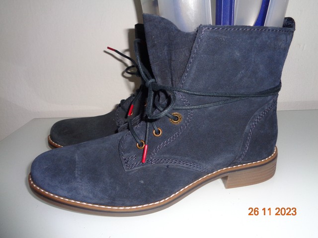 s oliver boots blau