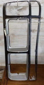 1988-1990 Ford LTD Crown Victoria Driver Side Headlight Bezel - Bild 1 von 2